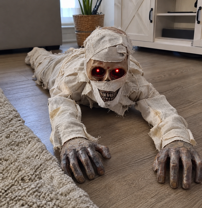 Crawling Mummy Decor